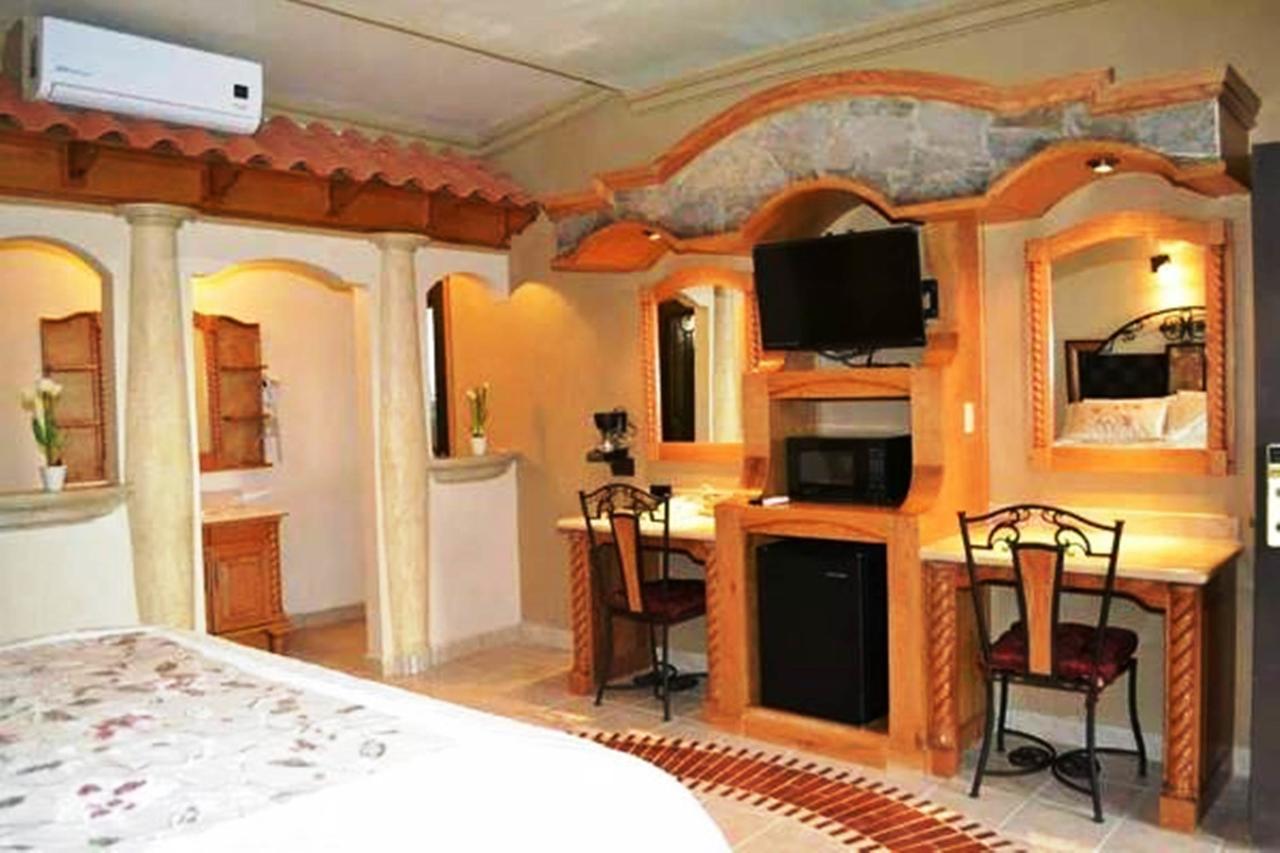 Agua Prieta Maria Bonita Suites חדר תמונה