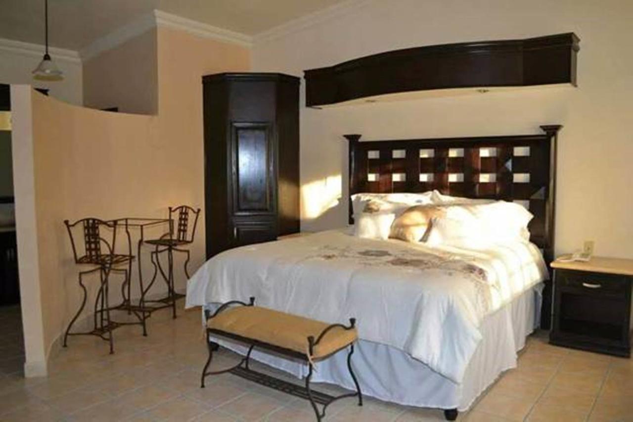 Agua Prieta Maria Bonita Suites חדר תמונה